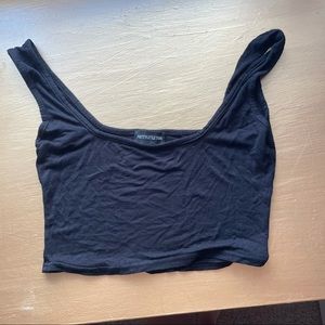 💛Pretty Little Thing Crop Top
